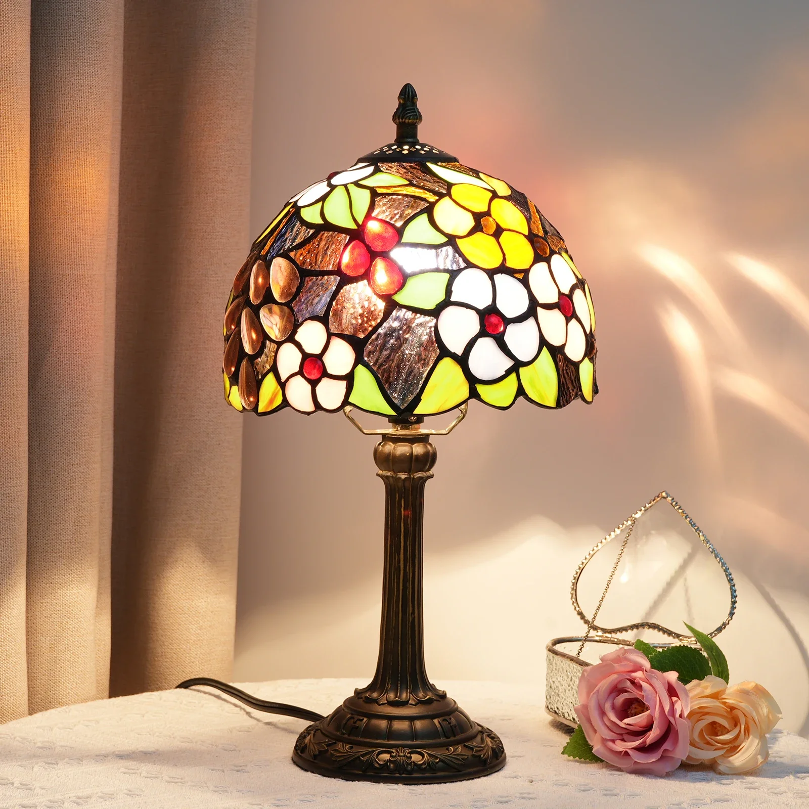 

Tiffany Table Lamps Stained Glass Table Lamp Bedside Desk Lamp Flowers and Grapes Stained Glass Lampshade