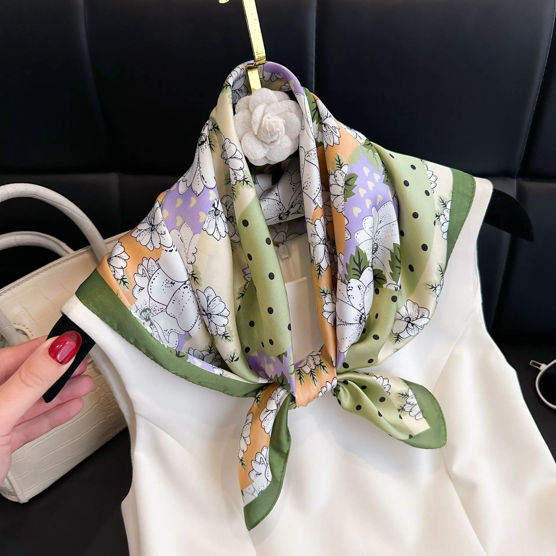 

Luxury Silk Square Scarf Women Satin Bandana Print Scarves Head Band Fashion Lady Hair Shawl Wrap Female Neckerchief Hijab 70cm