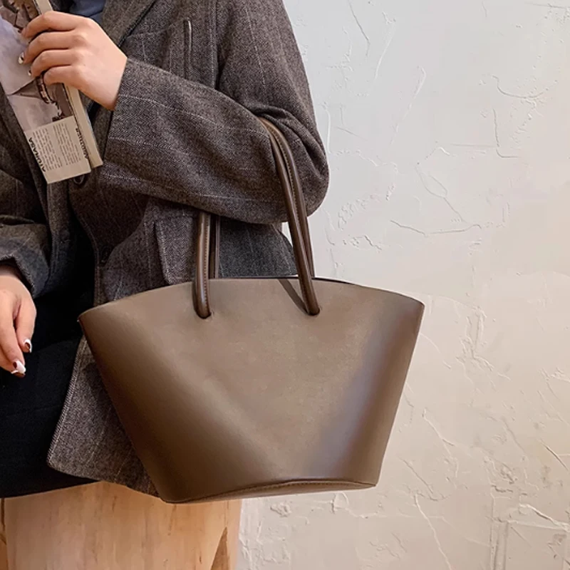 Bolso versátil de un solo hombro para mujer, bolsa de cubo de alta calidad y gran capacidad, novedad de 2024