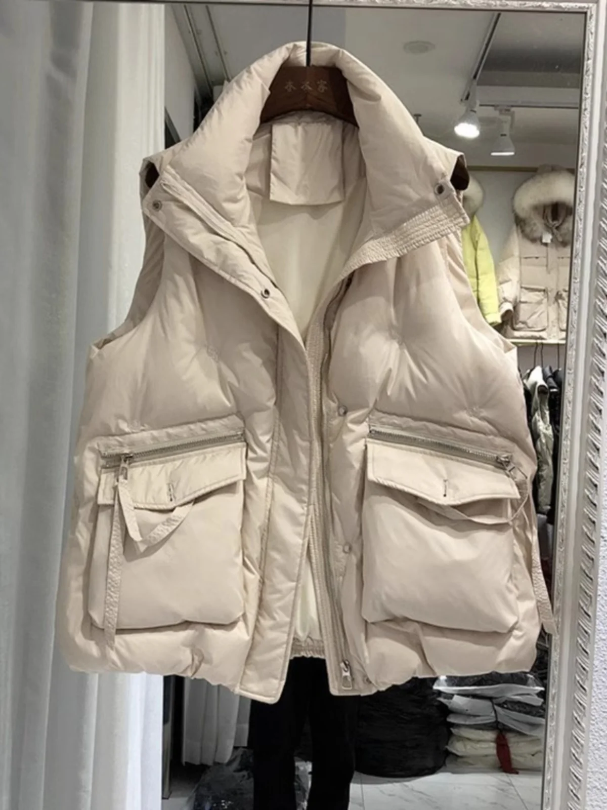 

Модный пуховый хлопковый жилет для женщин, осень-зима 2024, новый Sle Faion Big ket oulder Design Jaet, верхняя одежда для молодых La...