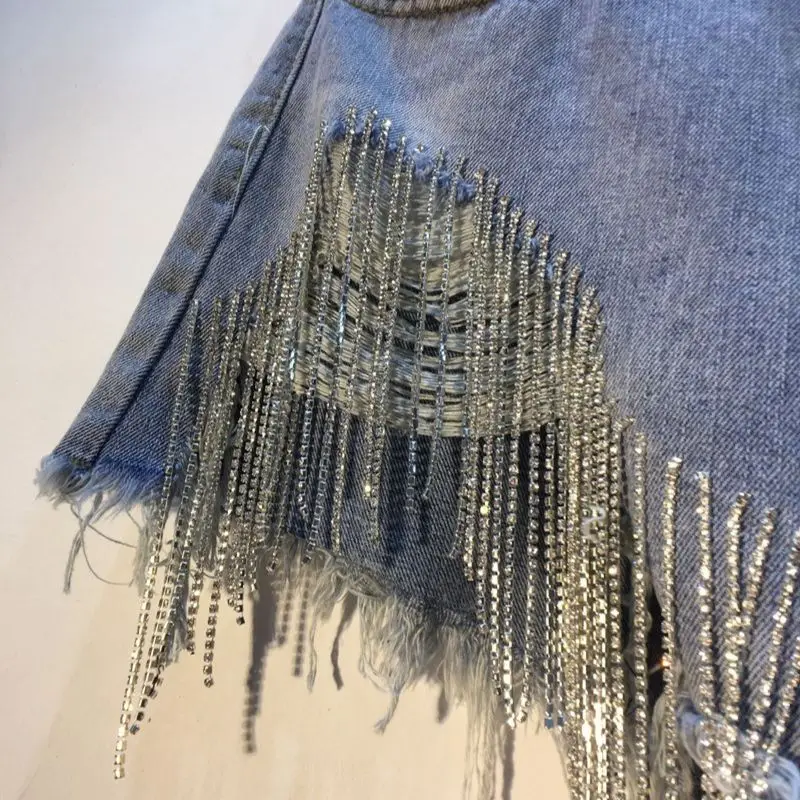 2026 Denim Shorts Women Hole Ripped Jeans Tassels Diamonds Sexy Washed Distressed High Waist Streetwear Y2k Straight Short Pants