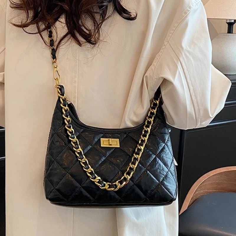 

Casual Female Bag Portable And Lightweight Crossbody Underarm Bag Perfect For Campus And Student Life