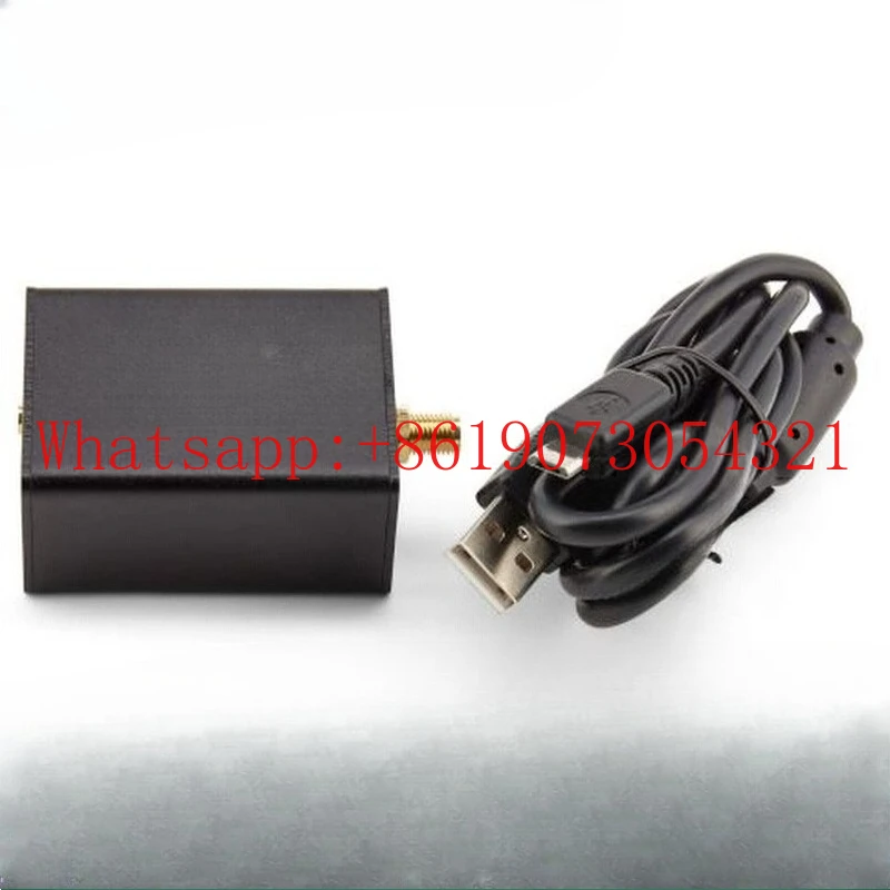 

R2 Original VHF/UHF High Performance, Software Defined, Receiver, Pocket, Portable