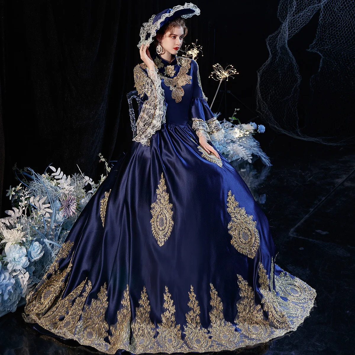 Abito da corte retrò medievale blu navy Fotografo femminile aristocratico Regina femminile Inghilterra Cena di lusso Vestido Festa Luxuoso