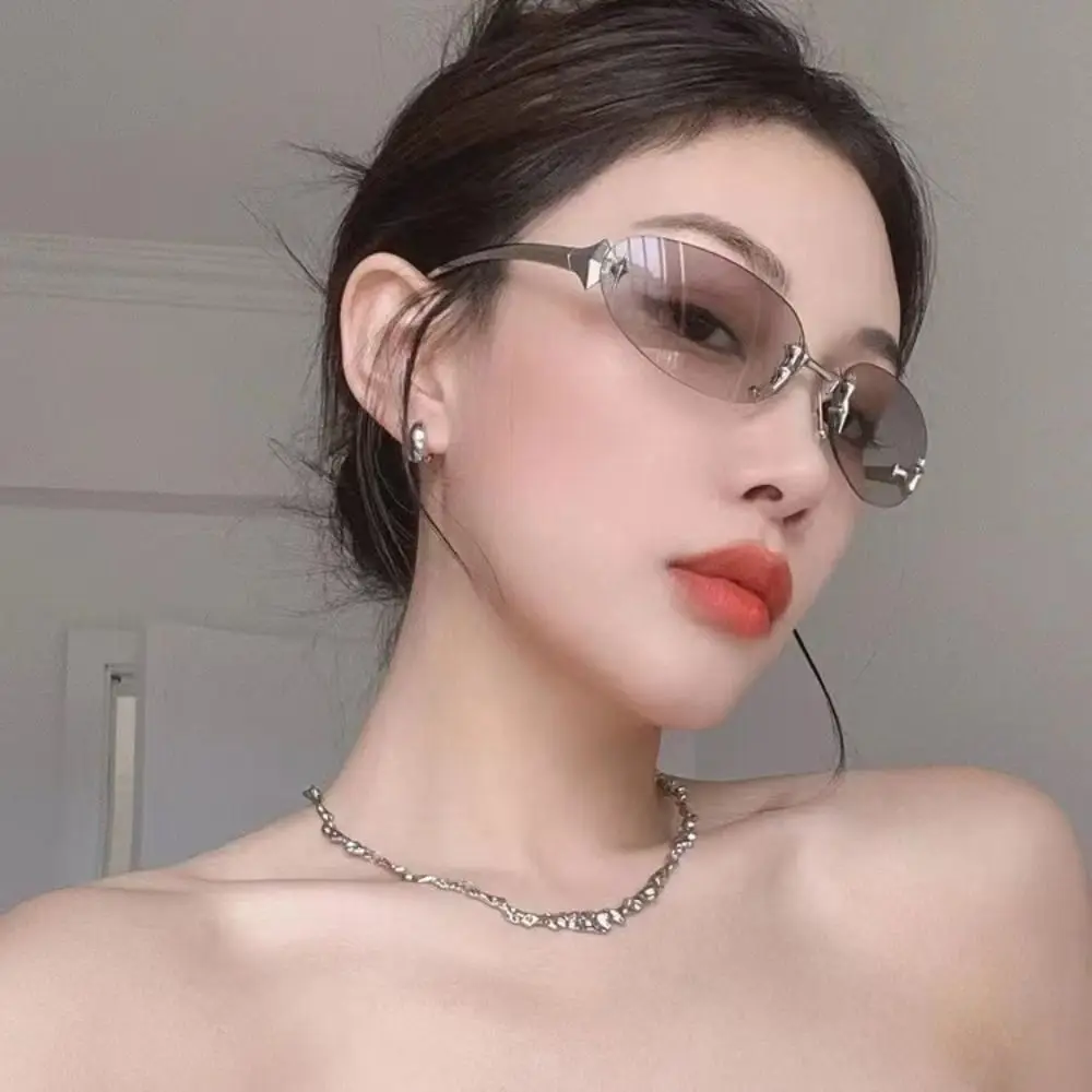 Y2K نمط النظارات الشمسية بدون إطار الاتجاه خمر النظارات الرجعية الأشعة فوق البنفسجية حماية خفيفة الوزن نظارات شمسية الزخرفية عطلة