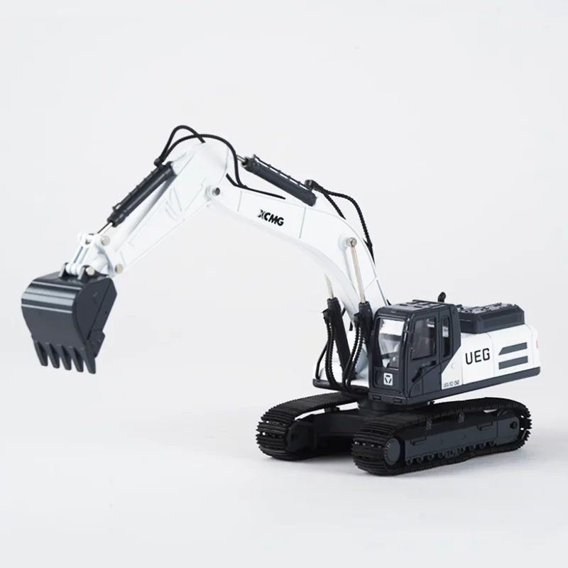 

Diecast Alloy UEG/E2-260 Excavator Engineering Vehicle Model Finished Product Simulation Toy Collection Gift Static Display