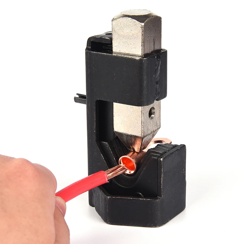 

4pcs Copper Wire Connectors Heavy Duty Cable Lug Terminal Kit Solderless Crimp Automotive Electrical Tools Wire Gauge