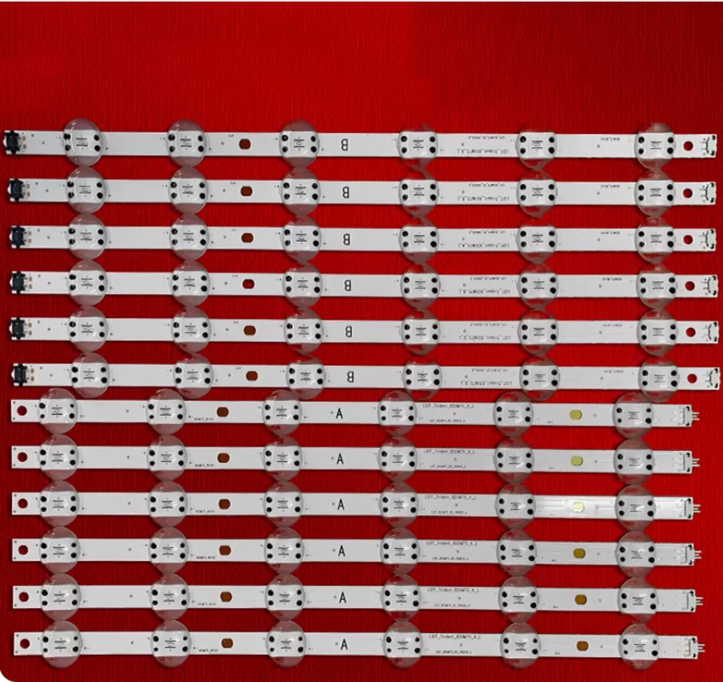 شريط إضاءة خلفي LED لـ 82UM7600PLB 82UM8070PUA 82UN8570PUC 82UM75_R2 Y19.5 82UM7500PTA AGF30027301 AGM76891401