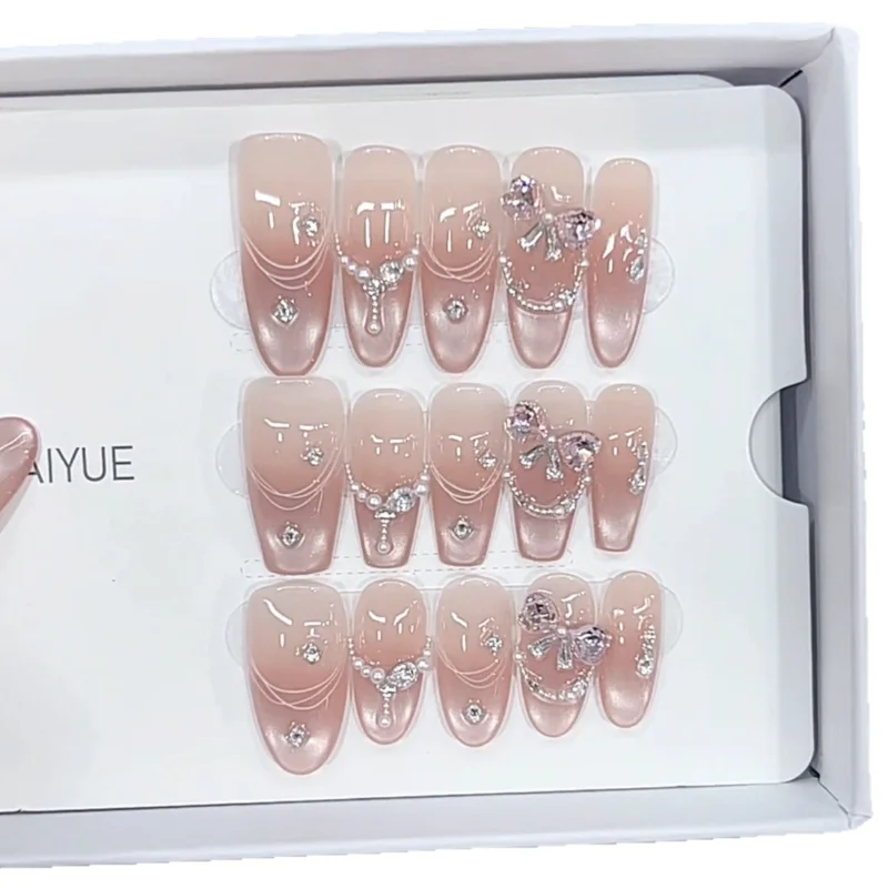 

Handmade armor summer new one curtain Youmeng zircon diamond pure desire temperament cat's eye nail patch