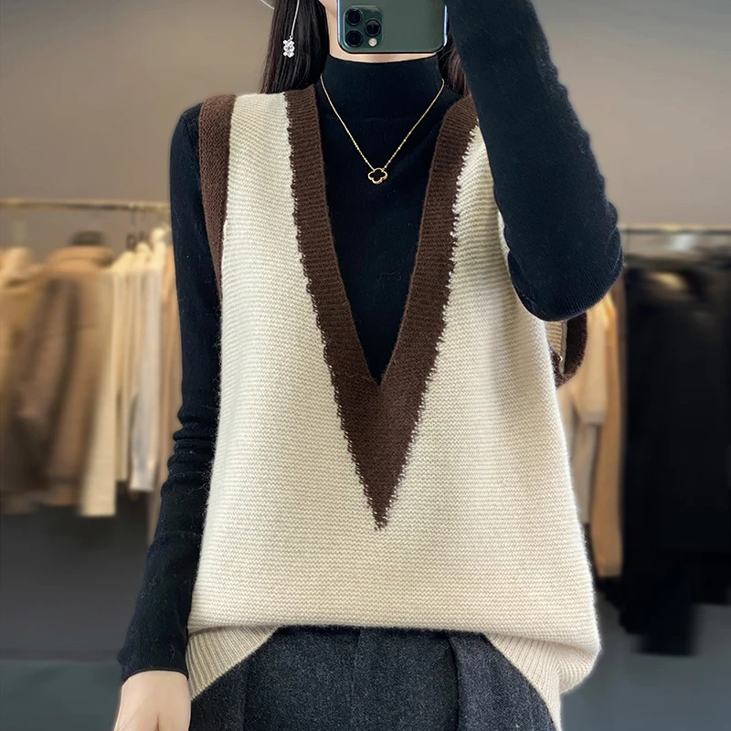 Autumn And Winter 100% Merino Wool Matching Color V-Neck Women\'s Casual Pullover Sleeveless Vest Sweater Loose New Style