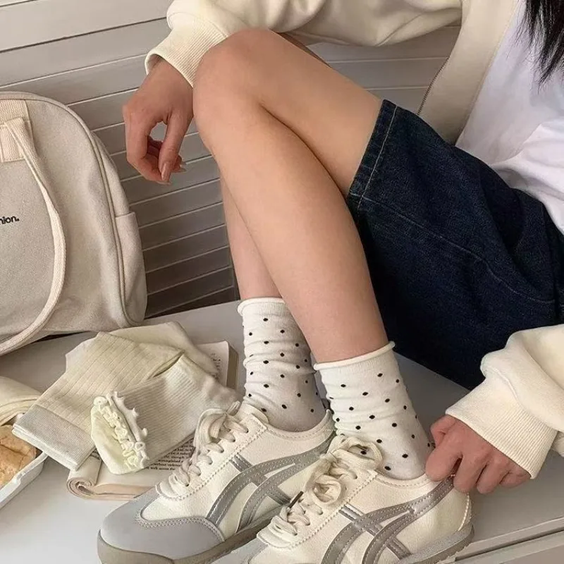 5 paires femmes chaussettes blanches automne mi-longue chaussettes décontracté fille été mince conception douce couleur unie Coquette chaussettes bonneterie 2025