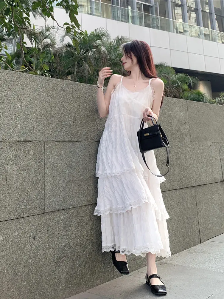 2024 New Summer Elegant White Long Dress with Lace for Women Summer French Style Women's Cake Dress Suitable for Beach Vacation