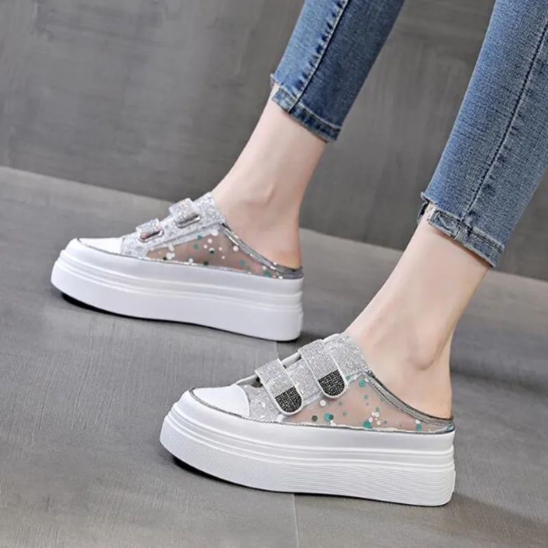 أحذية عالية الجودة نصف النعال الصيف سميكة سوليد تو قبعة الصنادل النعال العصرية للنساء ملابس خارجية الانزلاق على أحذية رياضية