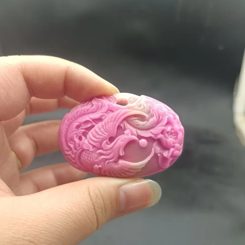 

Colorful Salt Source Agate, Peony Safety Lock Pendant Exquisite Fashion