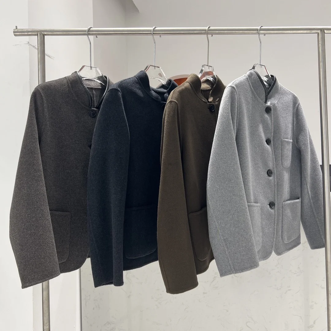 2024 Autunno e inverno nuova giacca in lana e cashmere da donna corta stile cinese colletto alla coreana monopetto