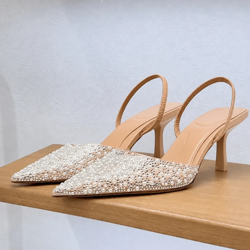 2026 Modische Sommer-Damensandalen mit Hohem Absatz, Perlen-Dekoration, Slingback, Spitze Zehenpartie, Elegante Party- und Hochzeits-Brautschuhe – Detail 2