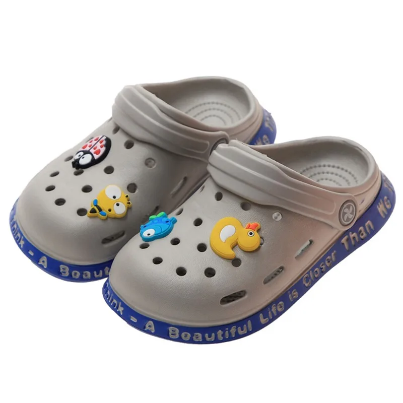 Sandales à l\'offre elles souples coordonnantes pour garçons et filles, chaussures à trous respirantes de dessin animé mignon, sandales de bébé de