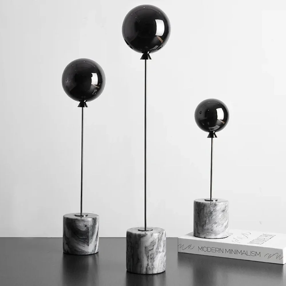 Balloon Sculpture Natural Marble Base Metal Ornaments Living Room Statue Home Accessories Ornaments Crafts Ornaments Small Model