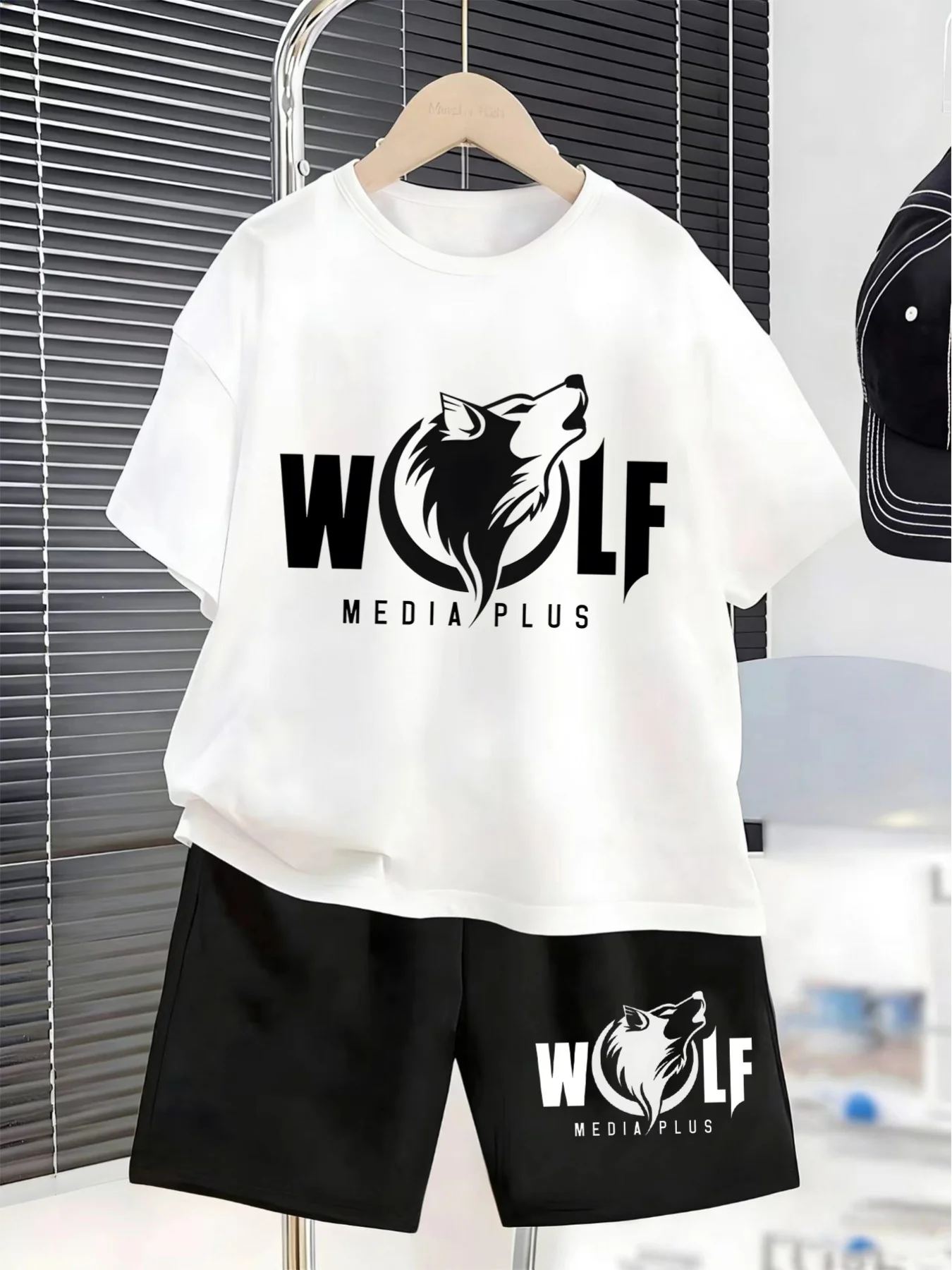 Summer New WOLF MEDIA PLUS Children's T-shirt and Shorts Two-piece Set with Wolf Head Letter Print for Boys