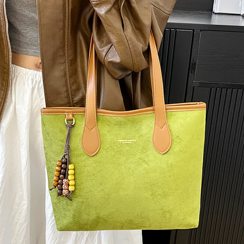 

Autumn Winter Tote Bags Women Faux Suede Leather Soft Comfortable Ladies Large Capacity Shoulder Bag Elegant Womens Commuter Bag