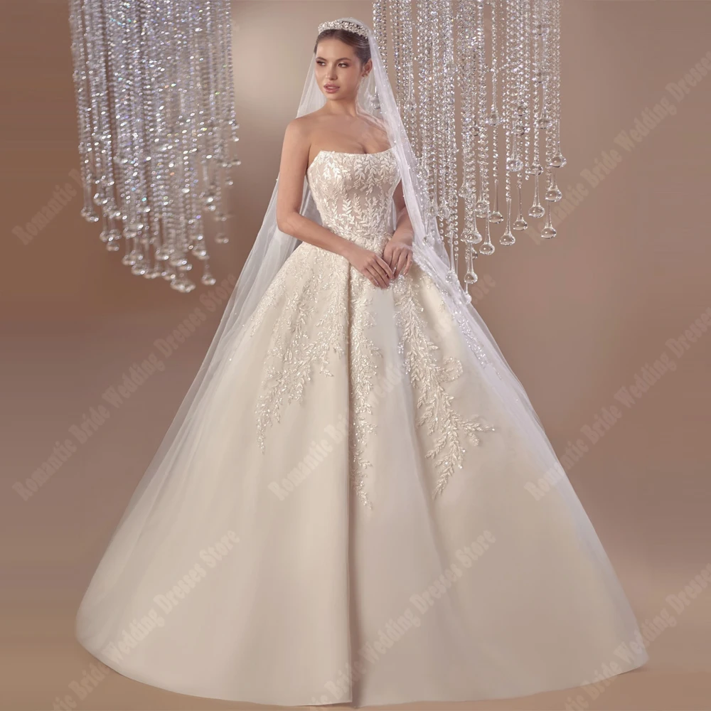 Herzförmiger Kragen für Damen, Brautkleider, sexy, ärmellose Brautkleider, Prinzessin, minimalistischer Stil, Wischlänge, Roben, individuell gestaltet