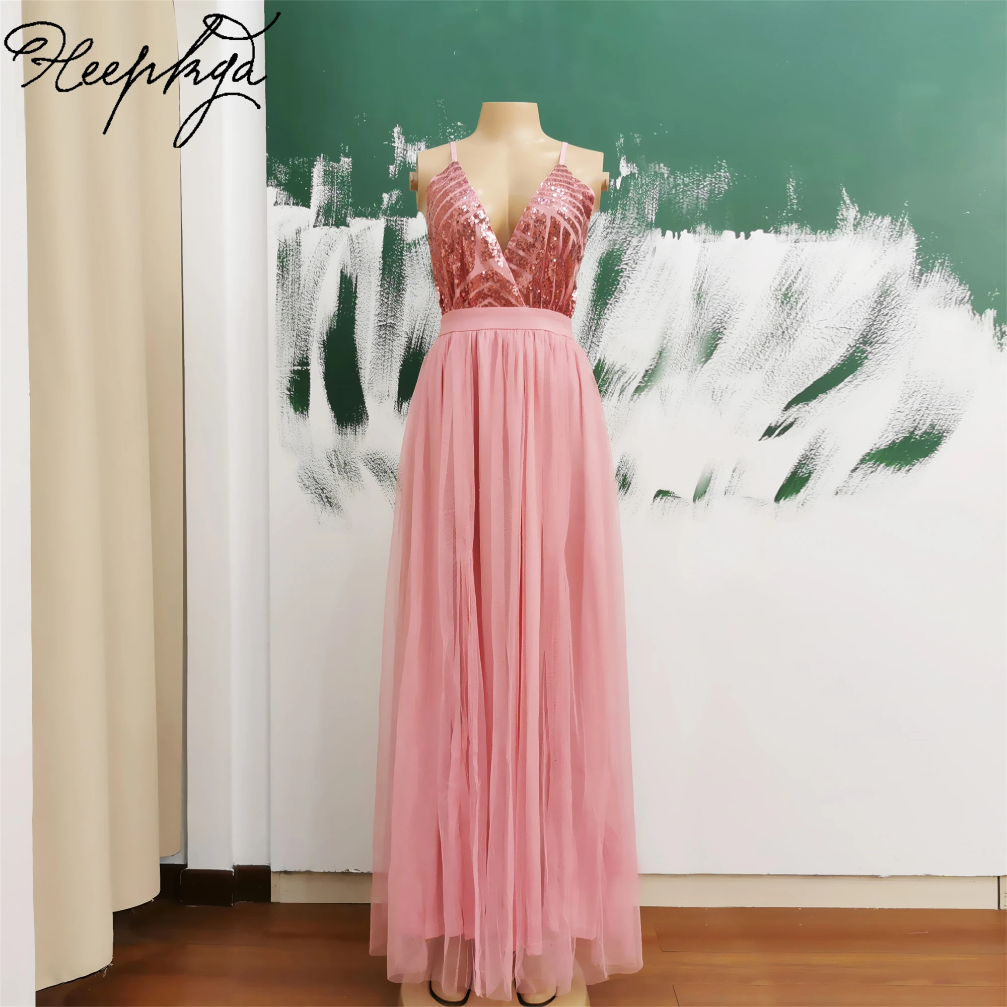 Lovely Backless Pink Long Evening Dress 2024 In Stock A Line Spaghetti Straps Tulle Sexy Women Formal Occasion Gowns Wholesale