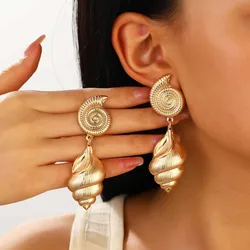 Golden Metal Texture Shell Conch Starfish Earrings for Women Personalized Fashionable Accessories Party Jewelry Birthday Gifts