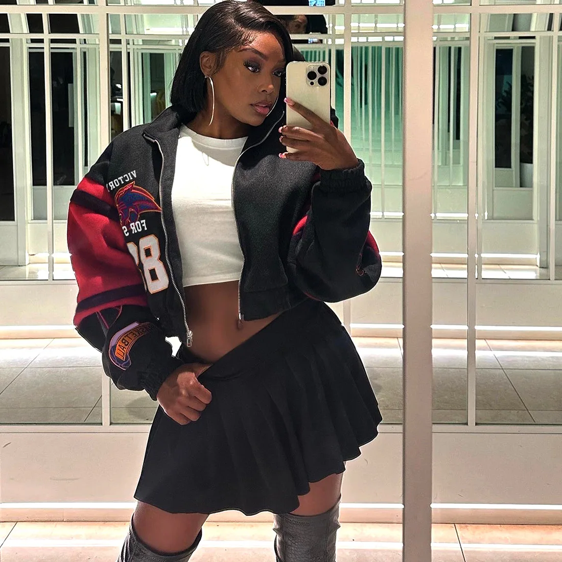 

Осенняя женская короткая куртка с воротником-стойкой и принтом, цветная молния, повседневный стиль, европейская и американская модная верхняя одежда