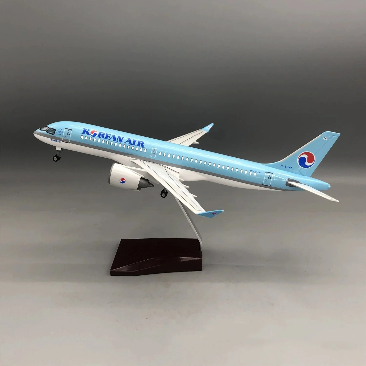 

New 1/100 Scale Korea A220-300 Resin Diecast Airplane Model Toy Kit With LED Light for Collections and Displays or Gift