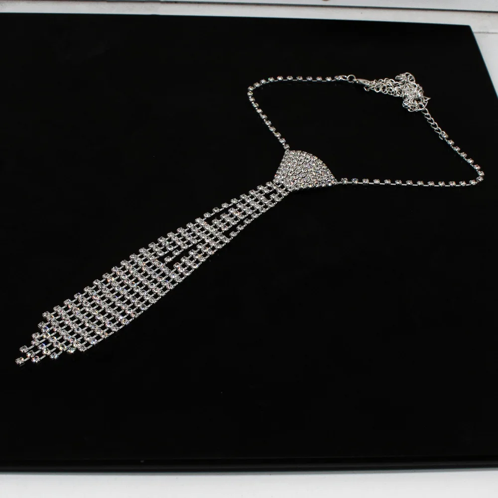 Changliu سو التعادل المعلقات أزياء المرأة الفاخرة تألق حجر الراين قلادة حزب المجوهرات