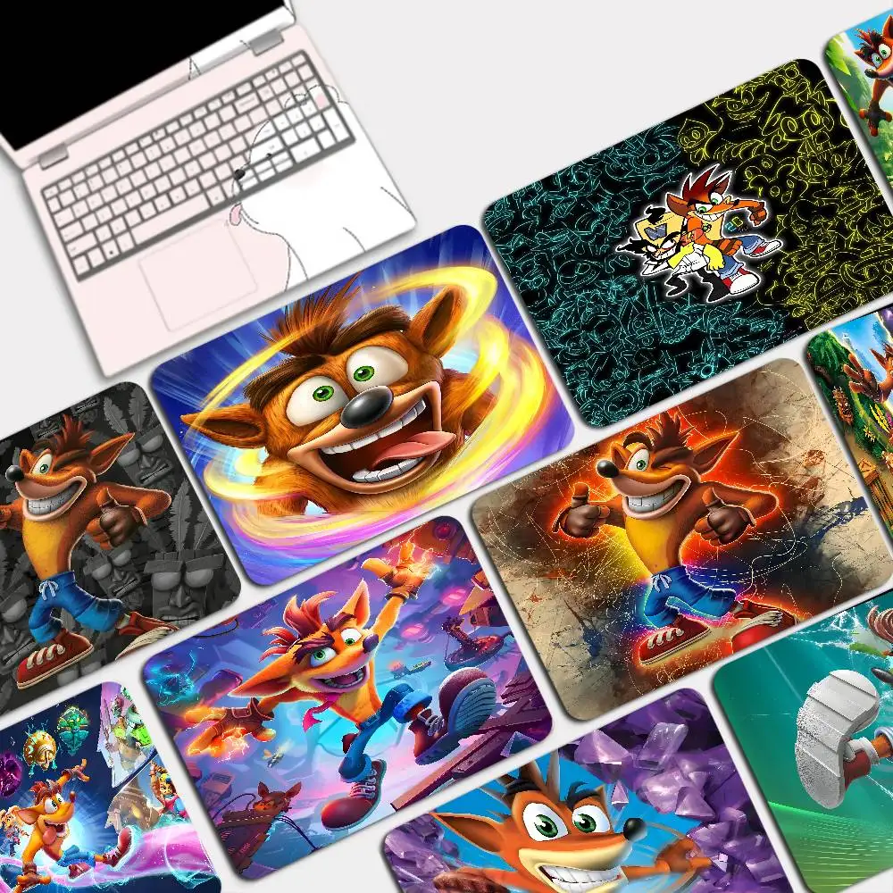 Game Cartoon Crashs B-B-Bandicoot Anti-Slip Desktop Desk Mat Kawaii Gaming Accessories Students Writing Pad for PC Desk Pad