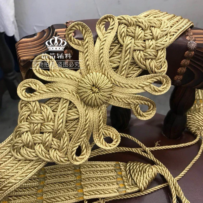 

Красота Кружева ручной работы, плетеная вручную лента, золотой пояс, военная форма, платья, танцевальная одежда, декоративные пряжки