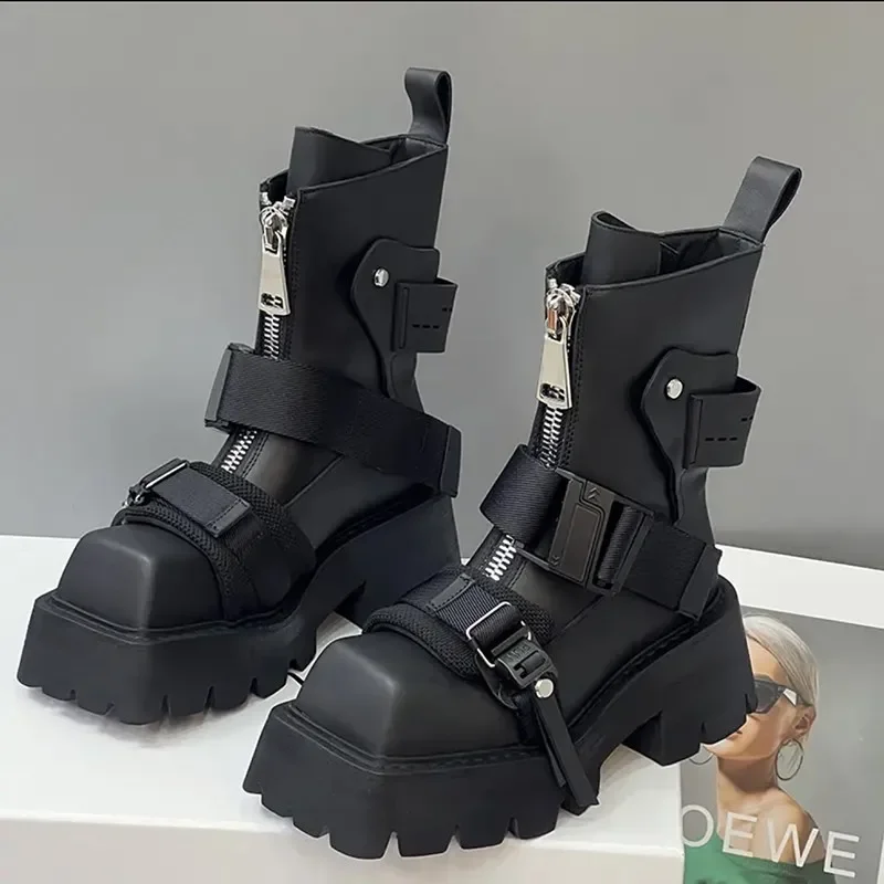 Genuine Leather Boots Women 2024 Tube Platform Boots Belt Buckle Design Cool Biker Botas Square Thick Bottom Head Ankle Boots