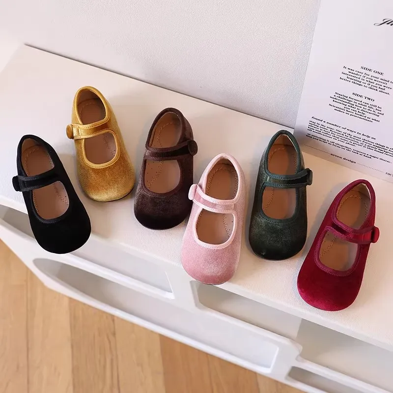 

Velvet Mary Jane Shoes for Children Hand Stitch Casual Streetwear Ballet Flats Pumps Girls Solid Color Red Cloth Shoes Loafers