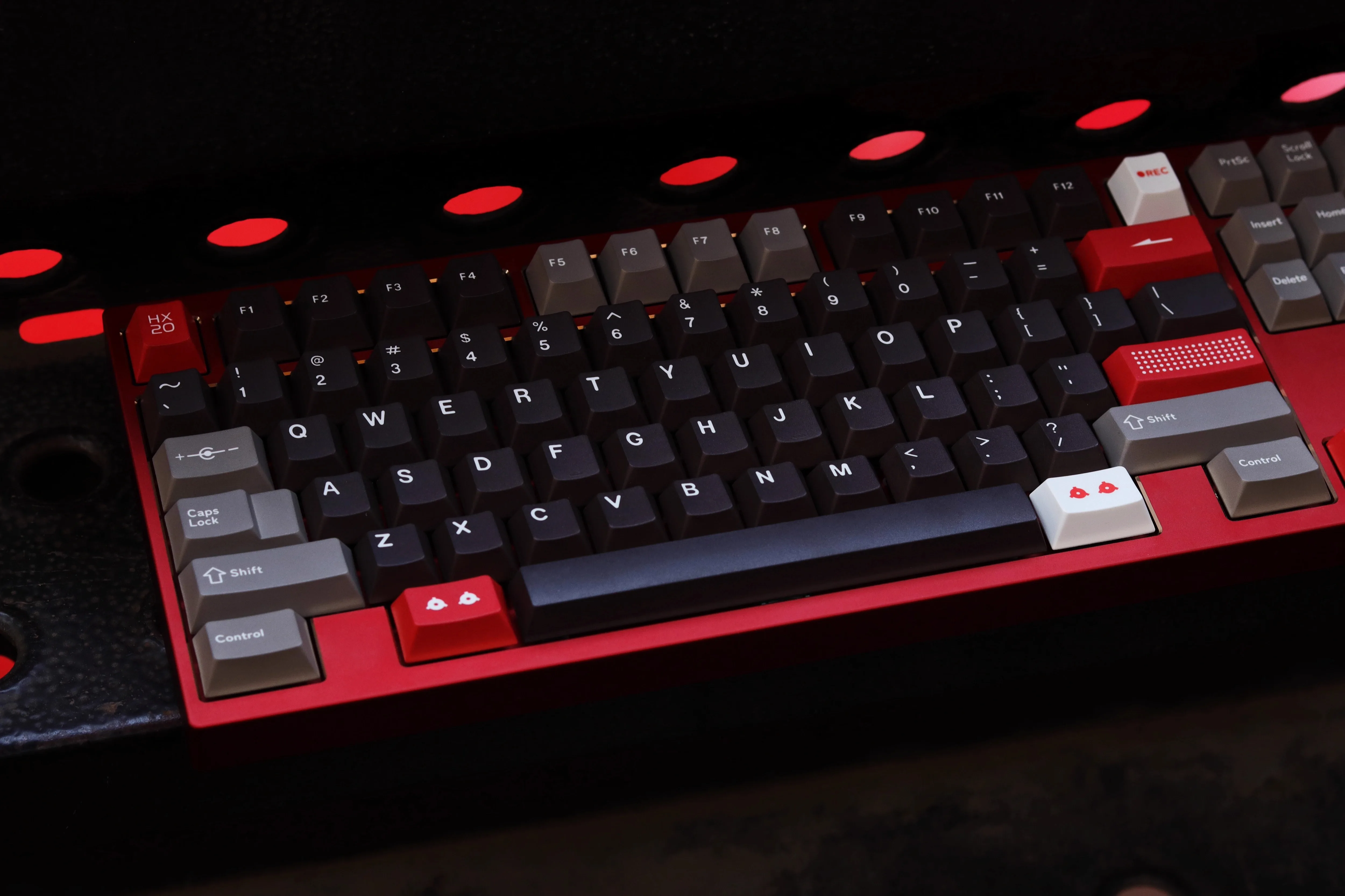 

Темно-красные и черные колпачки для клавиш PBT с вишневым профилем для механической клавиатуры — износостойкие