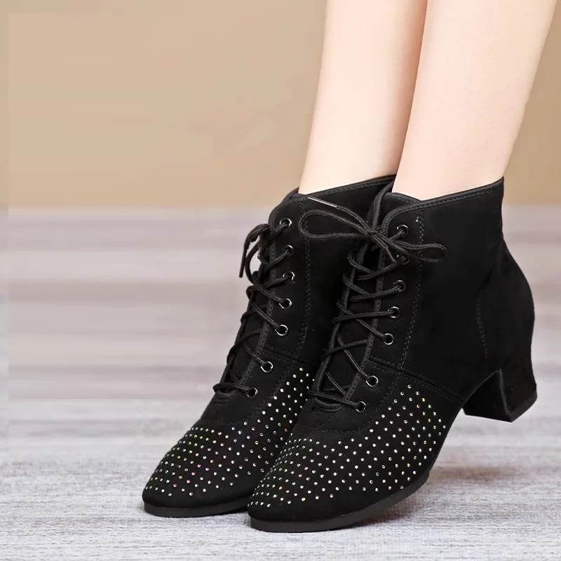 Canvas Dance Shoes For women Square Dance Boots Sailor Short Boots Woman Sneakers Oxford Women Shoes Diamond Jazz Dance Shoes