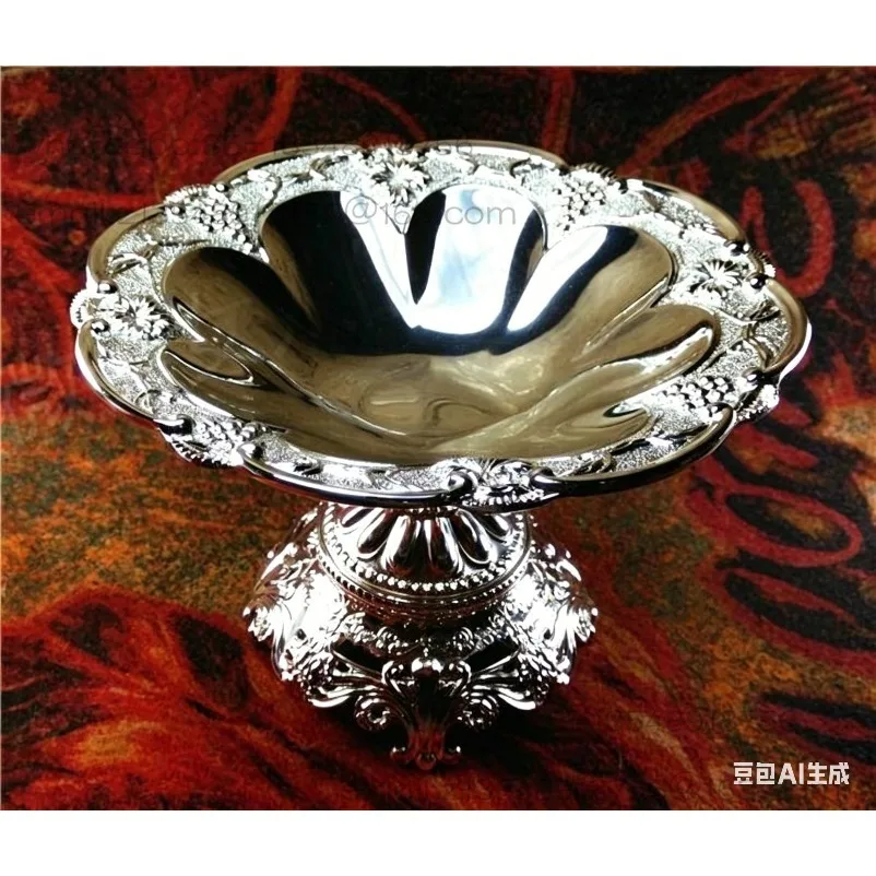 

Специальная металлическая корзина для фруктов из олова, высокая, круглая, ярко-серебристая, в форме винограда, с круглым основанием, среднего размера, в европейском стиле