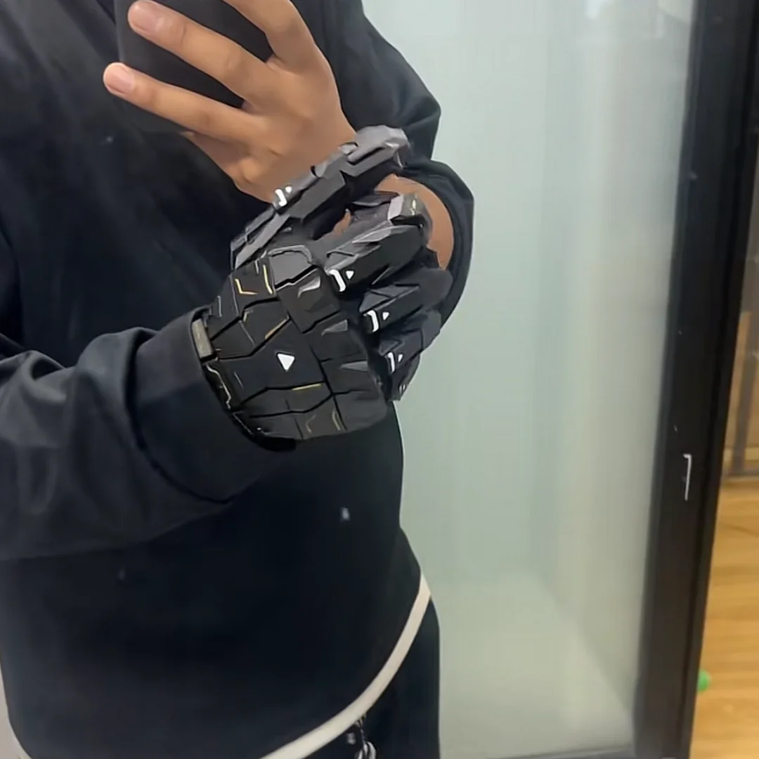 Gothic Techwear Exoskeleton Gloves 3D Printing Handmade Gluing Punk Mechanical Gloves Wearable Hand Armor Cosplay Props