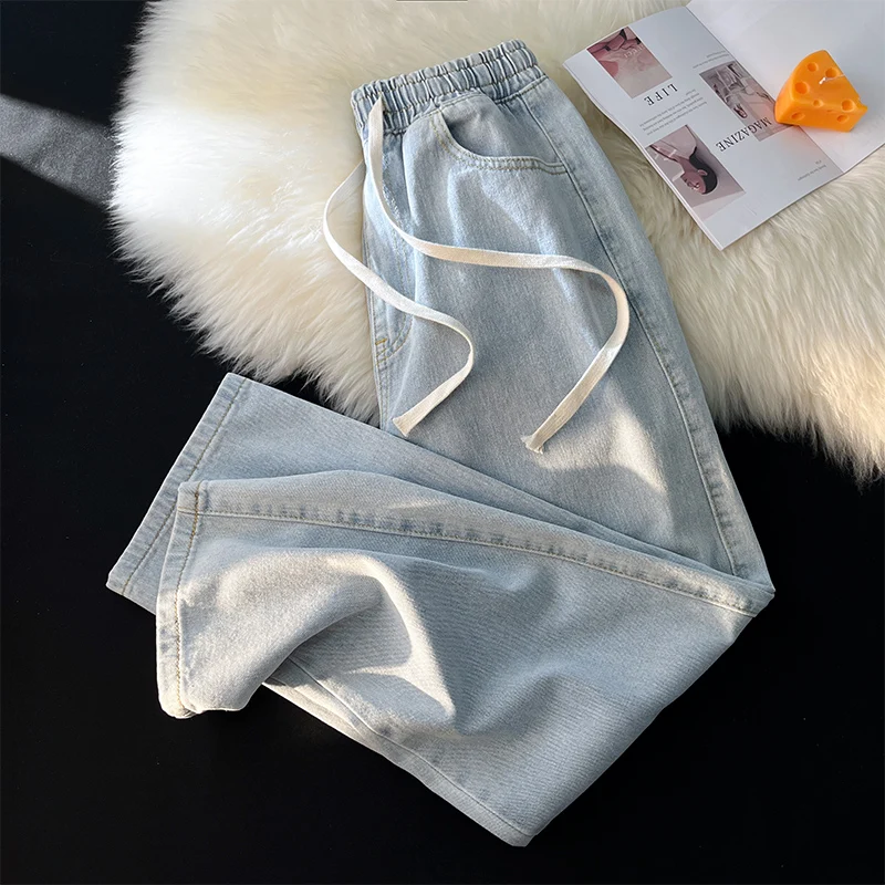 

Light Wash Straight Leg Men's Jeans Casual Wide Leg Loose Fit Versatile Spring Autumn Elastic Waist Casual Pants for Teens