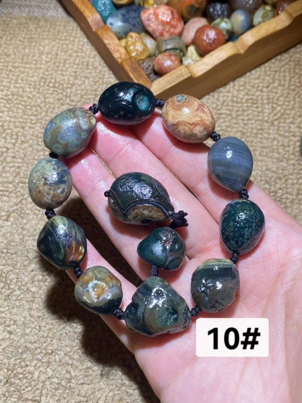 Colección de tesoros del mundo, amuleto mágico de energía fuerte, dios de la tierra, fantasma, multiojo, pulsera de piedra Natural rugosa única, 1 unidad por lote