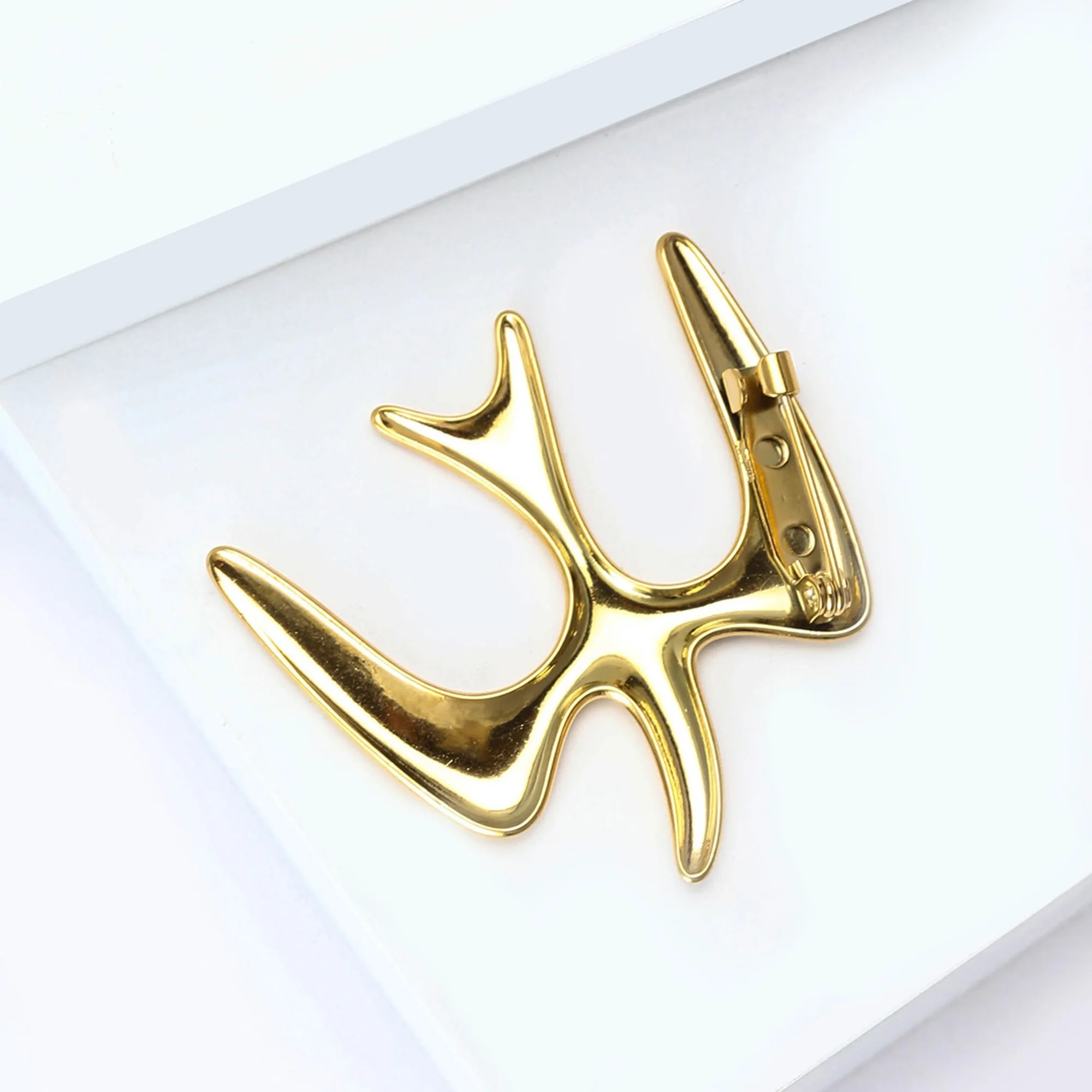 Stilvolle Schwalben-Broschen aus Edelstahl für Damen, Tier-Vogel-Anstecknadeln, Geschenke für Freunde, Events, Partys, Schmuck-Dekoration und Accessoires – Detail 4