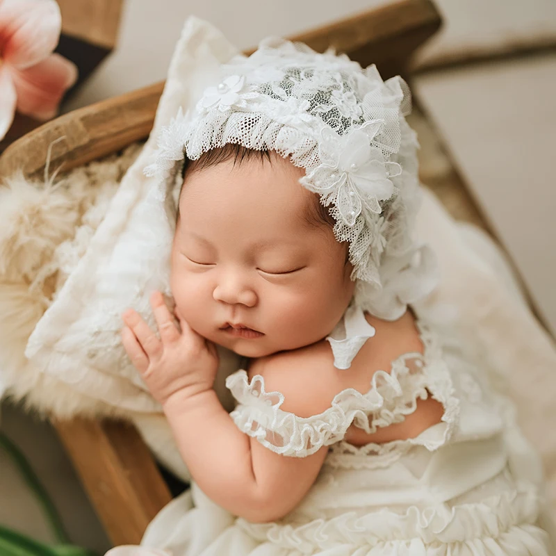 Baby Girl Photography Clothing Baby Posing Rabbit Blanket Pillow Props Newborn Photo Lace Dress Hat Set Studio Photo Accessories