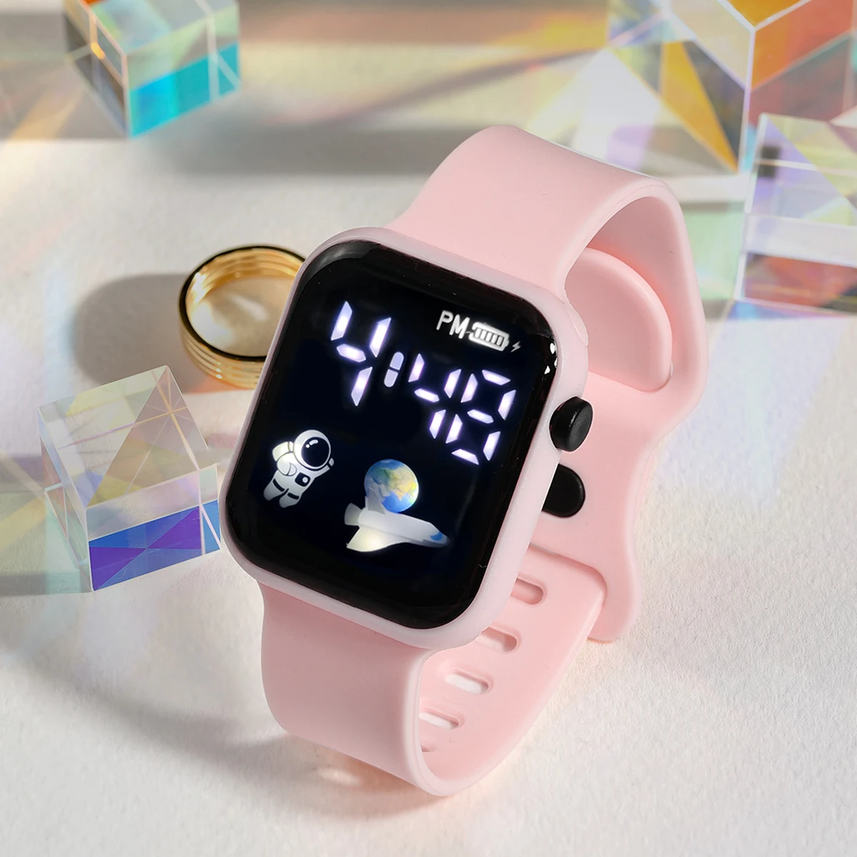 Hot Selling 3PCS kids Multifunctional Smartwatch with Minimalist LED Display Astronaut Sports Watch Children\'s Gift