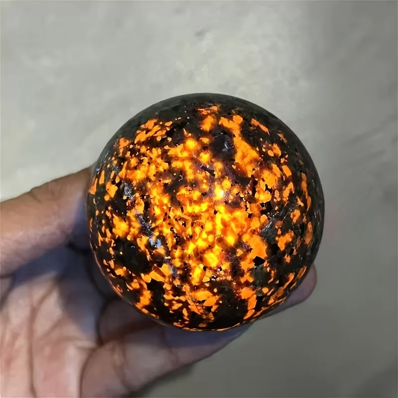 Natural high-quality flame stone crystal ball, with random styles, suitable for home and garden decoration, romantic gifts for couples to celebrate love, ideal desktop ornaments and crystal collectibles