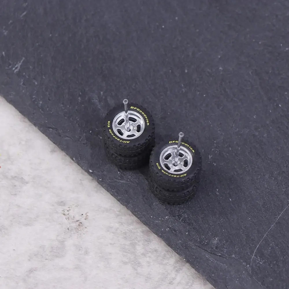 1Set High Quality 1/64 Modified Wheel Hub Diameter 14*5.5mm Plastic Remote Control Car Modified Tires Off Road Vehicle Models