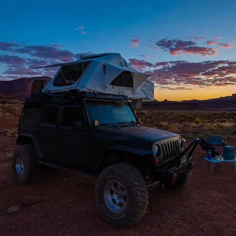 

Outdoor Waterproof Car Camping Roof Top Pop-Up Soft Shell Ox Fabric Rooftop Tent on Sale