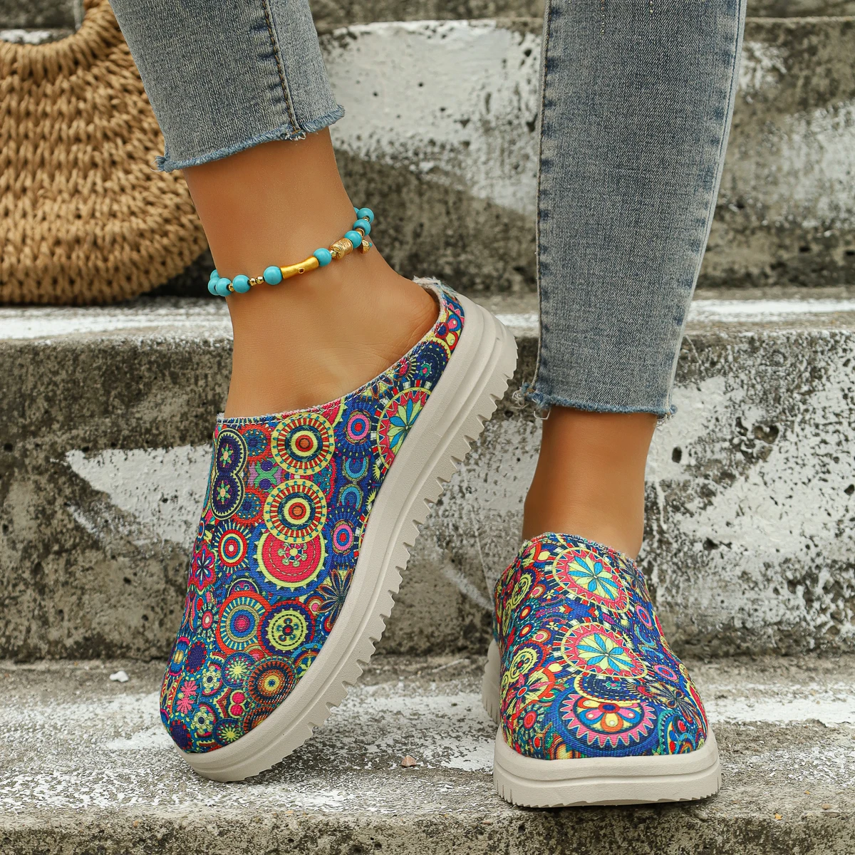 

Летние женские шлепанцы с круглым носком, на толстой нескользящей подошве, повседневные, модные, новые, легкие и сексуальные, на плоской подошве