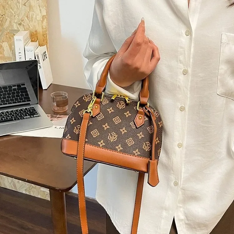 

2025 New Luxury Niche Women's Bag - Vintage Monogram, Shell-Shaped Handheld & Shoulder/Crossbody, High-End