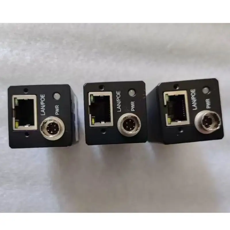 تم اختبار الكاميرا الصناعية الملونة MV-CU120-10UC مقاس 12 مليون بشكل جيد وشحنها بسرعة