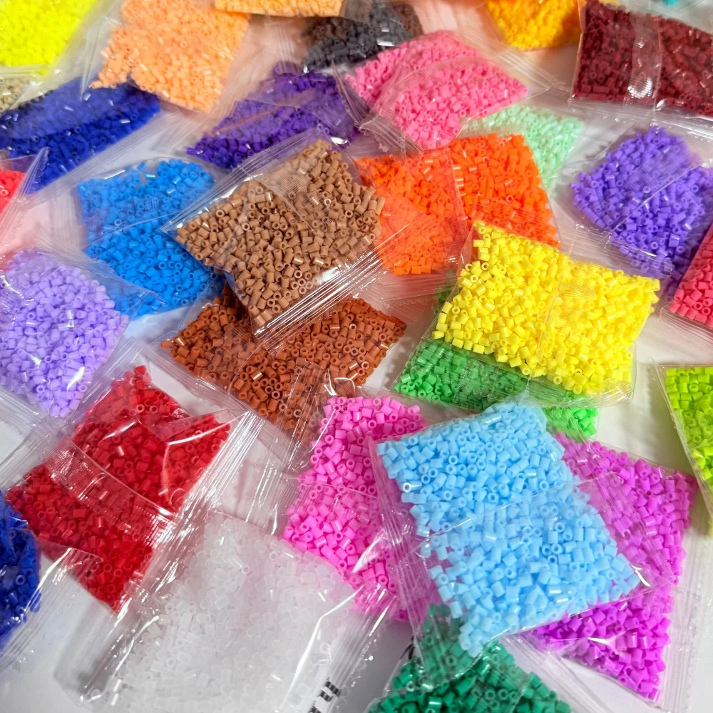 1000pcs 2.6mm Perler Beads Fuse Hama Beads for Diy Jigsaw Puzzle Handmade Gift Home Decoration